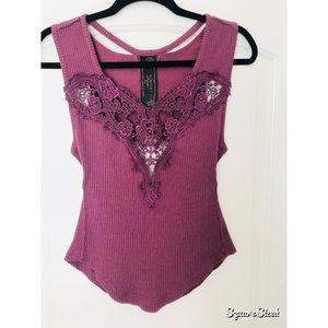 NEW ROMANTICS lace and open back plum tank!!